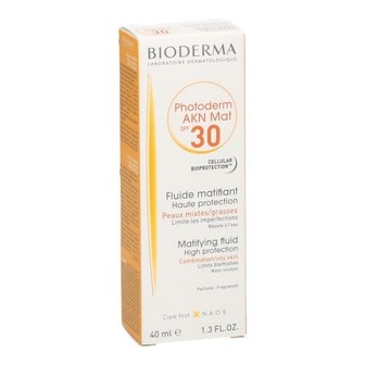 BIODERMA PHOTODERM AKN MAT IP30 TUBE CANULE 40ML